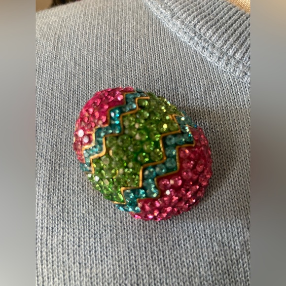 NWT EASTER BROOCH Pin EASTER EGG Super Sparkling Austrian crystals! Great gift! - Picture 1 of 5